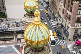 135 E 54th St, New York City, NY 10022 - Photo 7