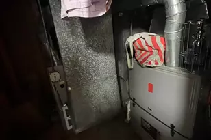 1259 E 89th St, New York City, NY 11236 - Photo 17