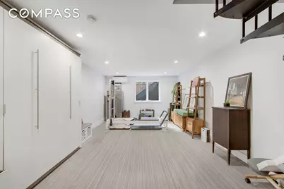 27-34 27th Street #1B, New York City, NY 11102 - Photo 3