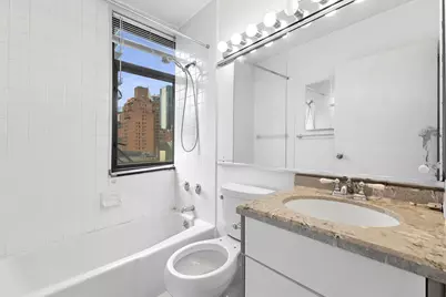 300 E 54th Street #6C, New York City, NY 10022 - Photo 13