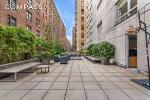 545 W 110th St, New York City, NY 10025 - Photo 15