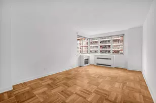 233 E 70th St, New York City, NY 10021 - Photo 11