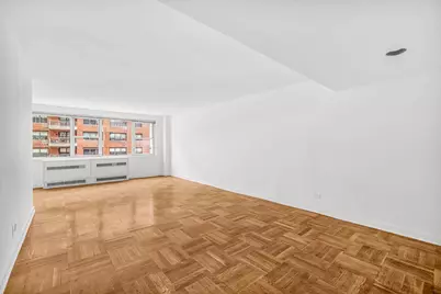 233 E 70th Street #10T, New York City, NY 10021 - Photo 7