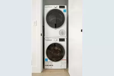 100 Graham Avenue #2A, New York City, NY 11206 - Photo 9