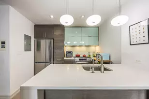 21-45 44th Dr, New York City, NY 11101 - Photo 1