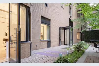 234 E 46th Street #602, New York City, NY 10017 - Photo 37