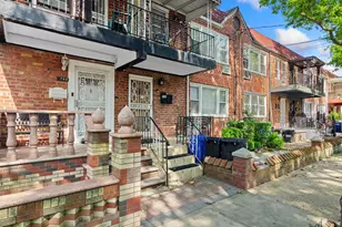 742 E 58th St, New York City, NY 11234 - Photo 31