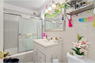 742 E 58th Street, New York City, NY 11234 - Photo 5