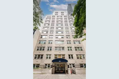 210 E 63rd Street #3C, New York City, NY 10065 - Photo 9