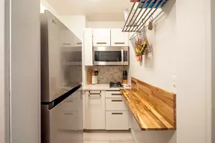 210 E 63rd St, New York City, NY 10065 - Photo 5