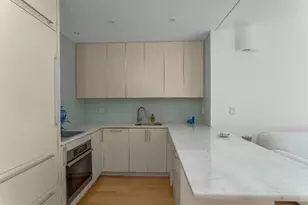 111 W 67th St, New York City, NY 10023 - Photo 5