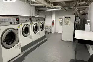 854 W 181st St, New York City, NY 10033 - Photo 11