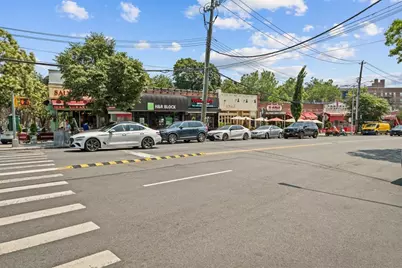 4525 Henry Hudson Parkway W #609, New York City, NY 10471 - Photo 25