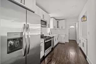 916 Clarence Ave, New York City, NY 10465 - Photo 13