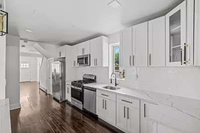 916 Clarence Avenue, New York City, NY 10465 - Photo 15