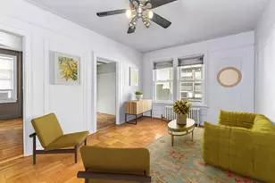 825 E 230th St, New York City, NY 10466 - Photo 5