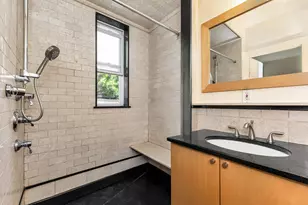 825 E 230th St, New York City, NY 10466 - Photo 7