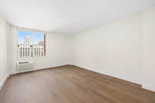555 Main St, New York City, NY 10044 - Photo 5
