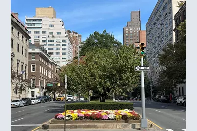 650 Park Avenue #9A, New York City, NY 10065 - Photo 13