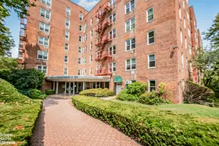 3901 Independence Ave, New York City, NY 10463 - Photo 17