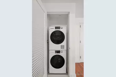 60 E 55th Street #12C, New York City, NY 10022 - Photo 5