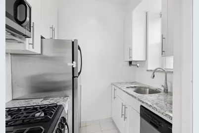 104 W 70th Street #5F, New York City, NY 10023 - Photo 19