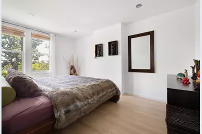 138 Wakeman Place, New York City, NY 11220 - Photo 21