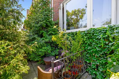 138 Wakeman Place, New York City, NY 11220 - Photo 31