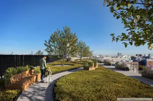 158 Lott St, New York City, NY 11226 - Photo 23