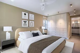 310 W 55th St, New York City, NY 10019 - Photo 11