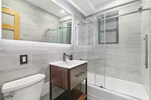 347 E 53rd St, New York City, NY 10022 - Photo 5