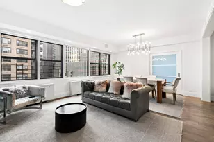 305 E 40th St, New York City, NY 10016 - Photo 1