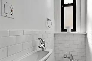 41 W 96th St, New York City, NY 10025 - Photo 9