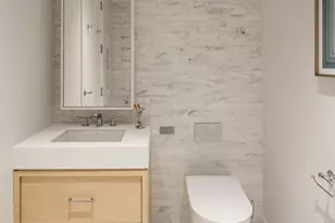 250 W 96th St, New York City, NY 10025 - Photo 13