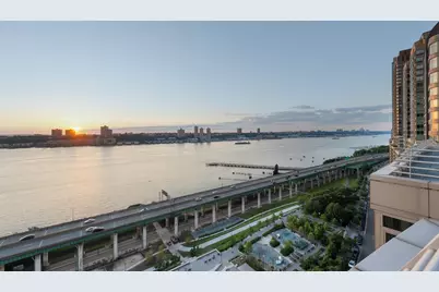 120 Riverside Boulevard #8-J, New York City, NY 10069 - Photo 13
