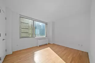 120 Riverside Blvd, New York City, NY 10069 - Photo 9