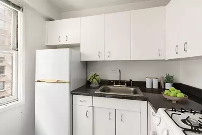 520 E 81st Street #6M, New York City, NY 10028 - Photo 9