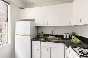 520 E 81st St, New York City, NY 10028 - Photo 9