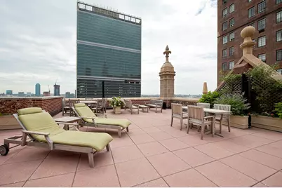 333 E 43rd Street #504, New York City, NY 10017 - Photo 7