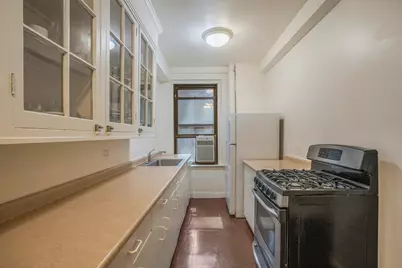 70 E 96th Street #7B, New York City, NY 10128 - Photo 9