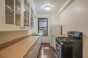 70 E 96th St, New York City, NY 10128 - Photo 9