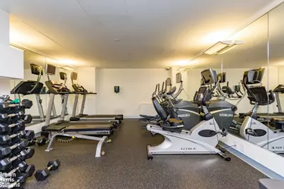 640 W 237th Street #8B, New York City, NY 10463 - Photo 21