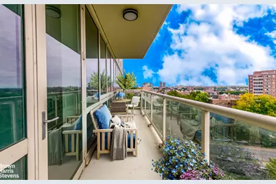 640 W 237th Street #8B, Bronx, NY 10463 - Photo 1