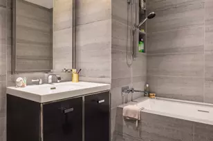 252 South St, New York City, NY 10002 - Photo 5