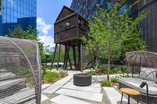 252 South St, New York City, NY 10002 - Photo 13