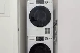 379 Ocean Pkwy, New York City, NY 11218 - Photo 15