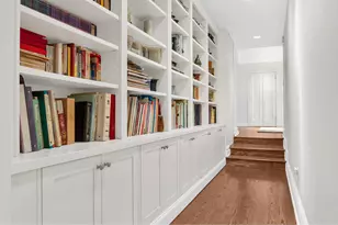 14 E 68th St, New York City, NY 10065 - Photo 9