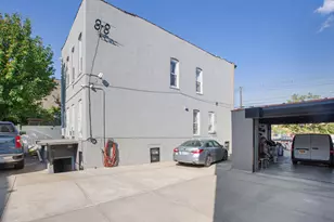 36-26 11th St, New York City, NY 11106 - Photo 19