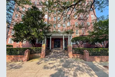 1500 Ocean Parkway #4G, New York City, NY 11230 - Photo 1