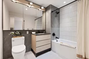 37-05 30th St, New York City, NY 11101 - Photo 3